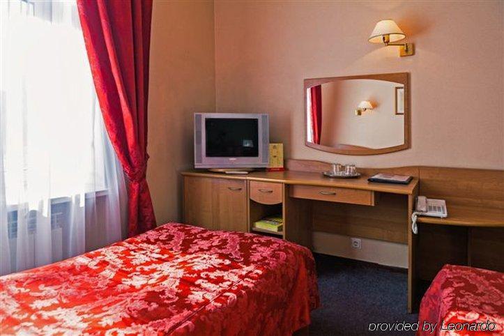 Tourist Hotel Saint Petersburg Room photo